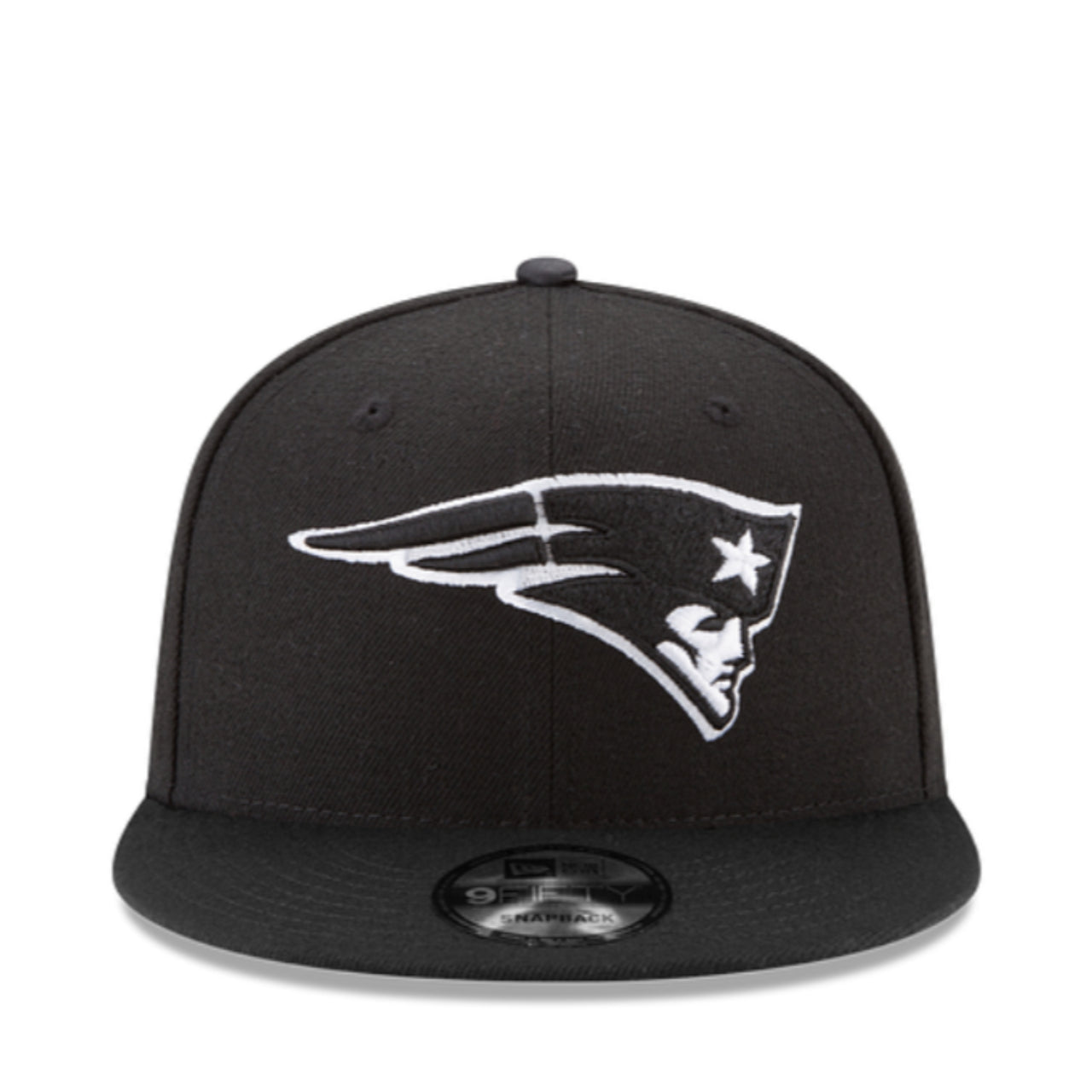 New Era  New England Patriots Black White 9Fifty Snapback Hat front view