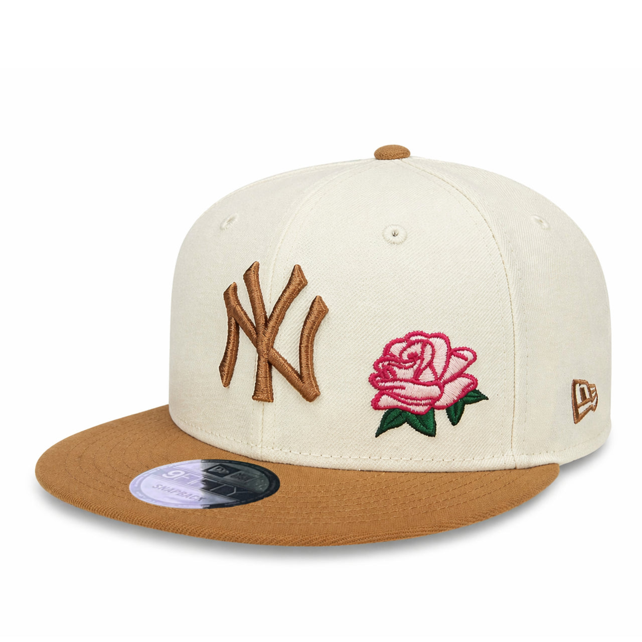 Baseball cap with New York Yankees logo and embroidered rose on beige and brown background