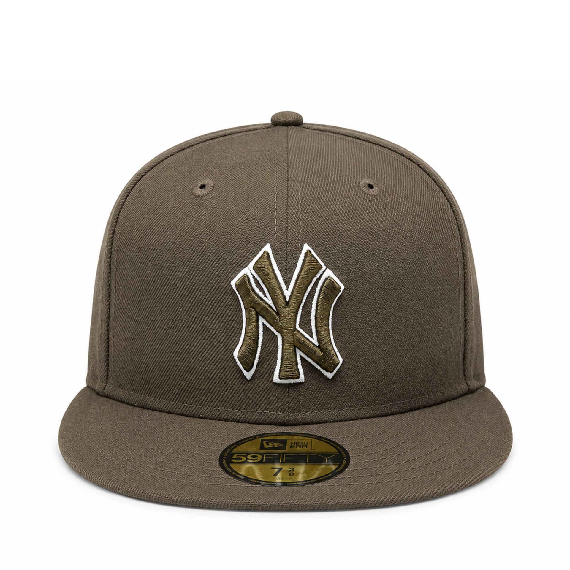 A brown New York Yankees fitted baseball cap with a camouflage-style embroidered NY logo on the front. The cap features a flat brim with a gold and black New Era 59FIFTY sticker, set against a plain white background.