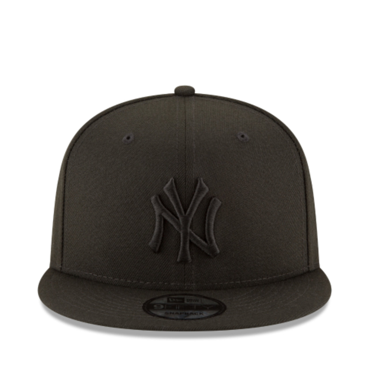 New Era New York Yankees NY Black on Black 9FIFTY Snapback front view