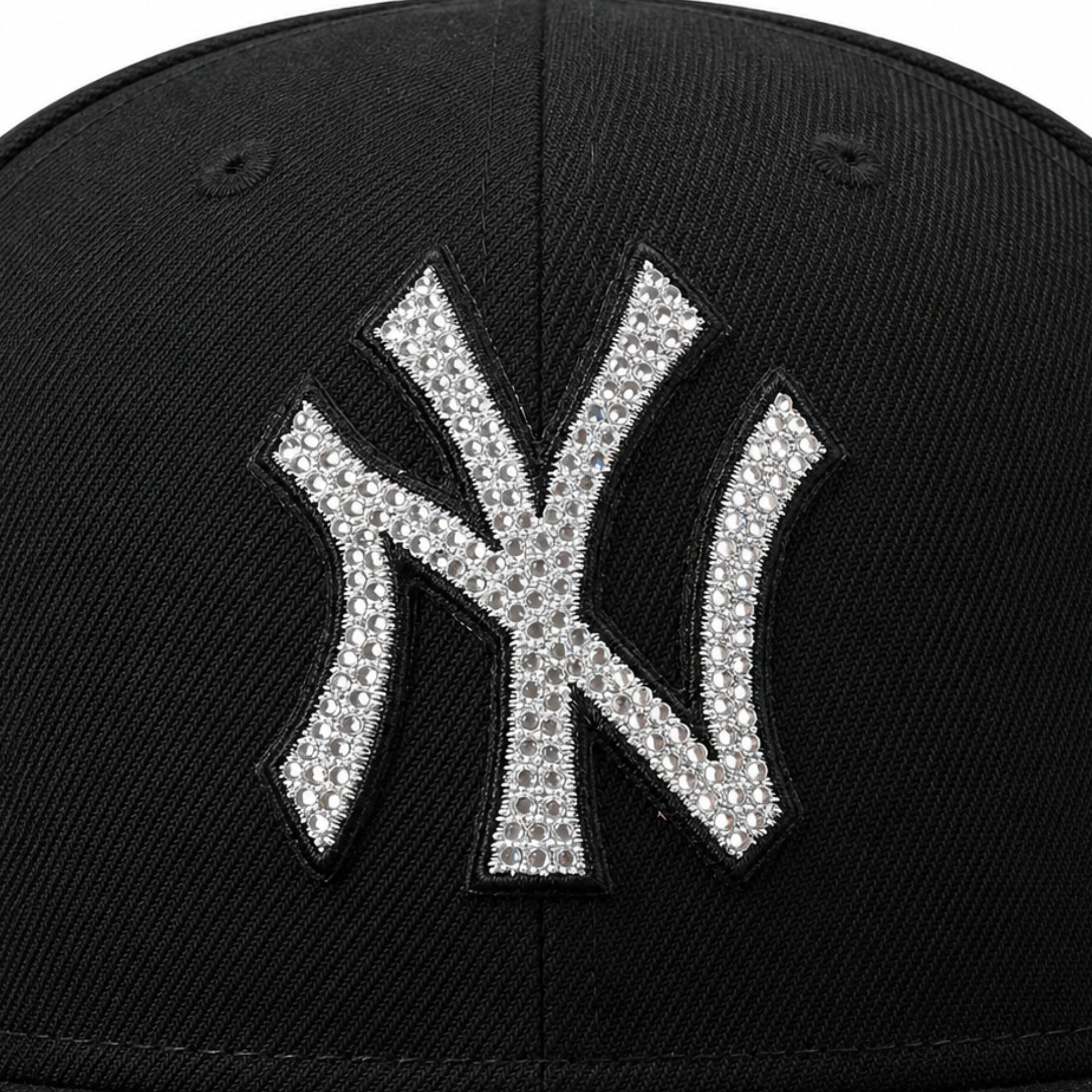 New Era New York Yankees Rhinestone Badge 59FIFTY Fitted Hat Black