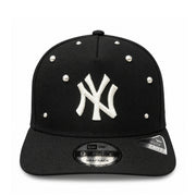New Era New York Yankees Black White 9FIFTY A-Frame Snapback Hat front view