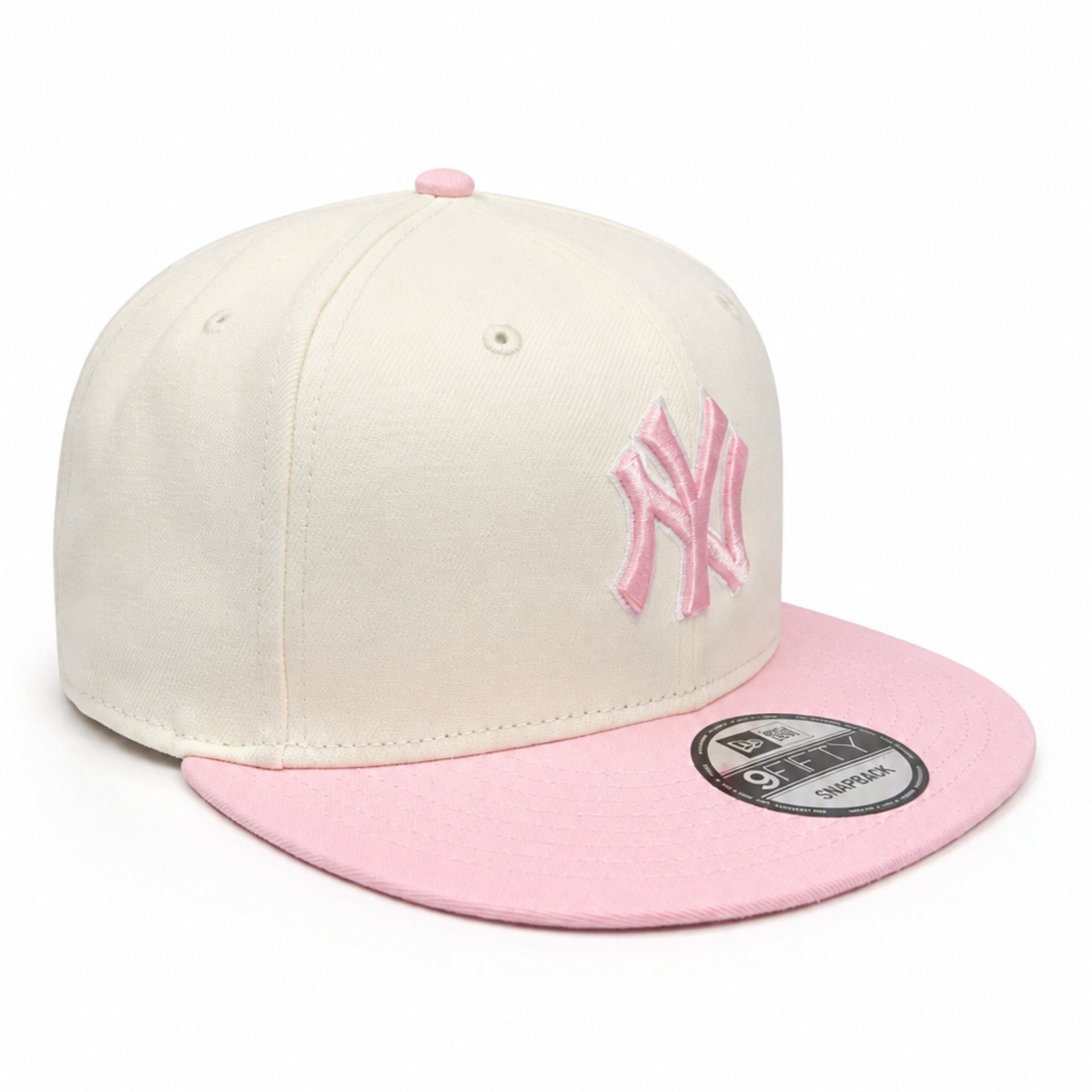 New Era New York Yankees 9FIFTY Snapback Hat – Chrome Pink front right view