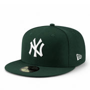 New Era New York Yankees Dark Green 59FIFTY Fitted Hat front view