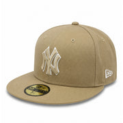New Era New York Yankees NY 59FIFTY Fitted Hat - Khaki/White Outlined front left view