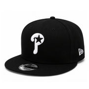 Philadelphia Phillies Black Star Exclusive 9FIFTY Snapback Hat front side view