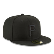 New Era Pittsburgh Pirates Black on Black 59FIFTY Fitted Hat front right view