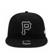 New Era Pittsburgh Pirates Black White Outline 9FIFTY Snapback Hat front view