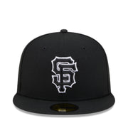 New Era San Francisco Giants Black White Outlined 59FIFTY Fitted Hat front view