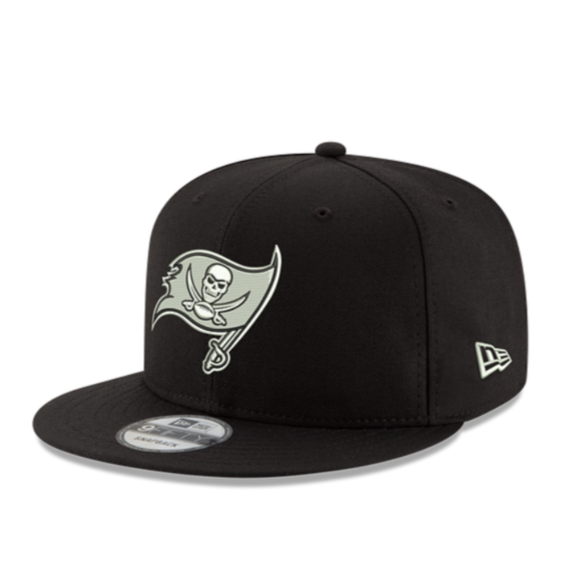 New Era Tampa Bay Buccaneers 9FIFTY Snapback Black front side view