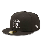New Era New York Yankees black 59FIFTY fitted hat with black logo and white outline front view