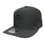 San Francisco Giants SF A-Frame Curved Black on Black Snapback Hat