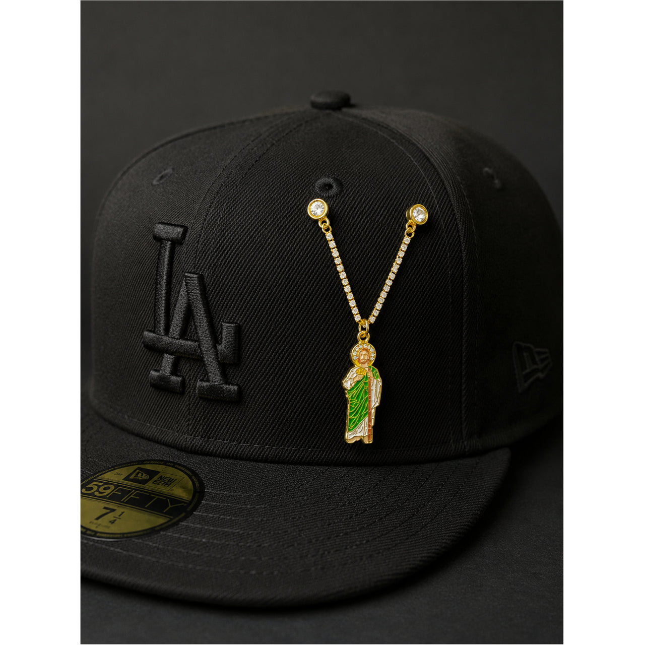 San Judas Chain Hat Pin on the hat view
