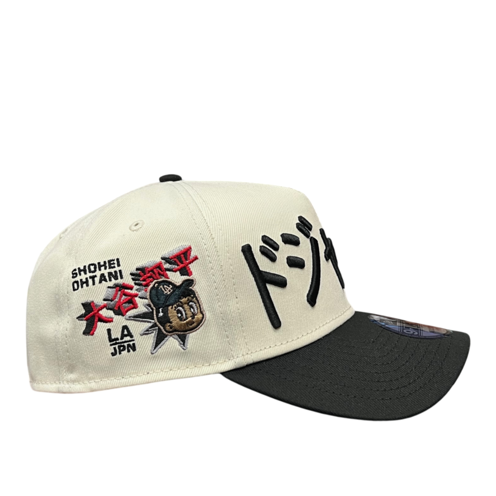 side patch of Los Angeles Dodgers Ohtani Chrome Black 9FORTY A-Frame Snapback