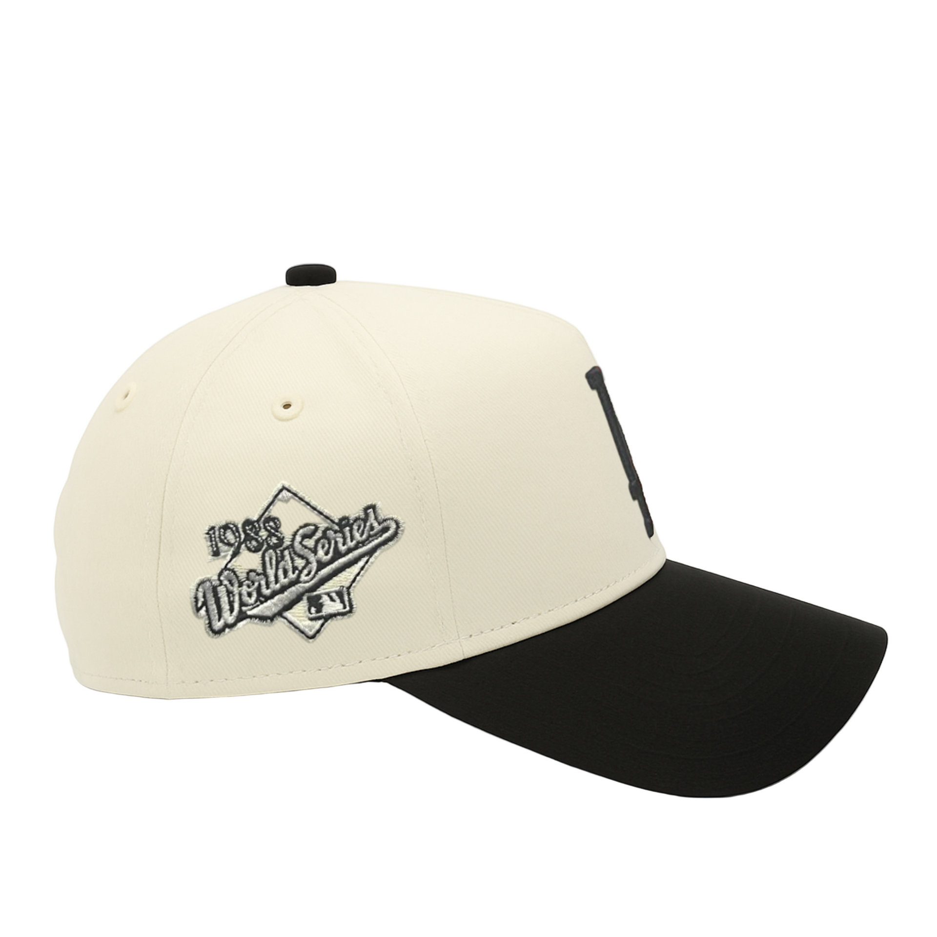 side patch of New Era Los Angeles Dodgers Chrome Black 1988 World Series 9FORTY A-Frame Snapback Hat