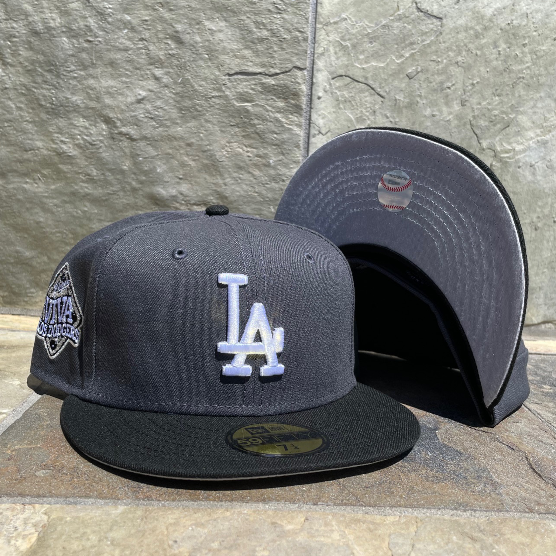 Graphite Black Los Angeles Dodgers Viva New Era 59FIFTY Fitted Hat